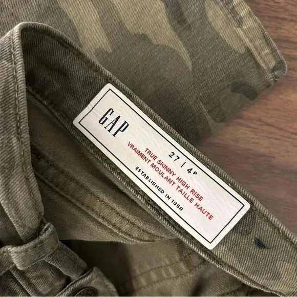 🌟Gap True skinny high rise camouflage jeans 27 - Picture 6 of 11